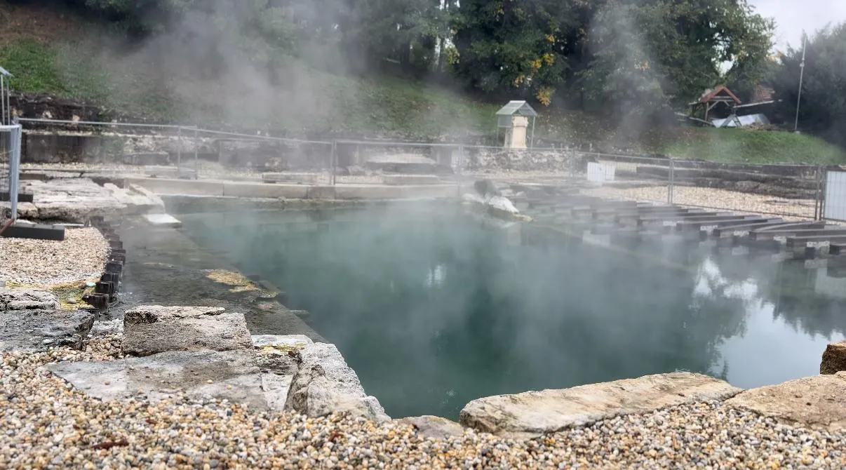 Restauracija kamene ograde rimskog bazenskog kompleksa Aqua Iasae